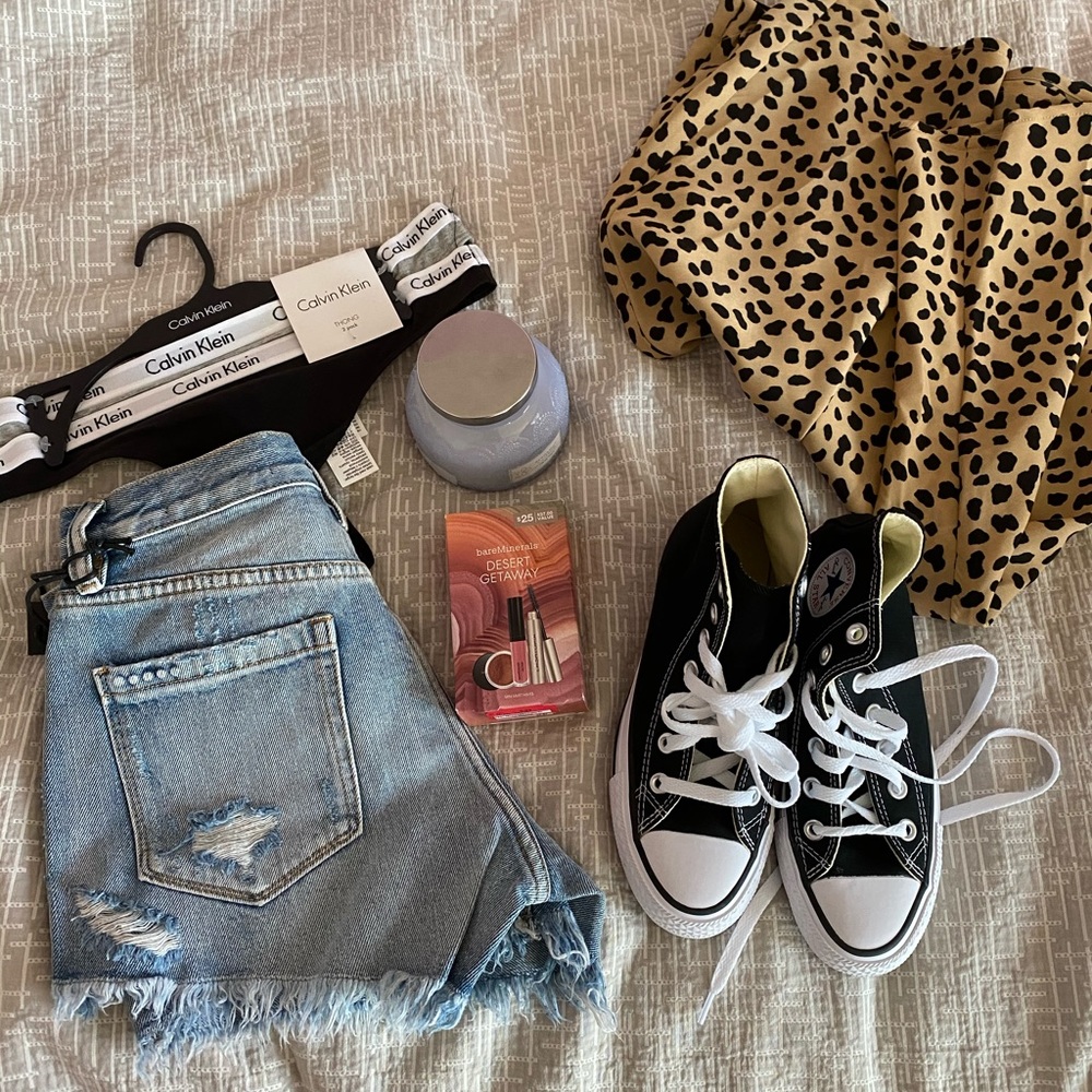 Distressed shorts
